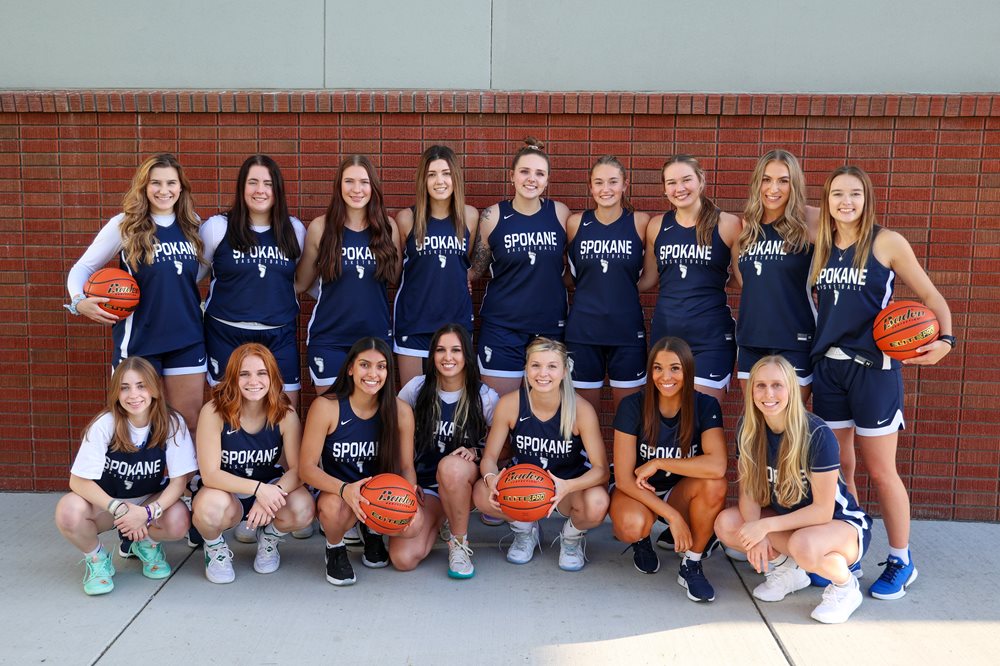 2019-20 Bigfoot Women's Basketball team